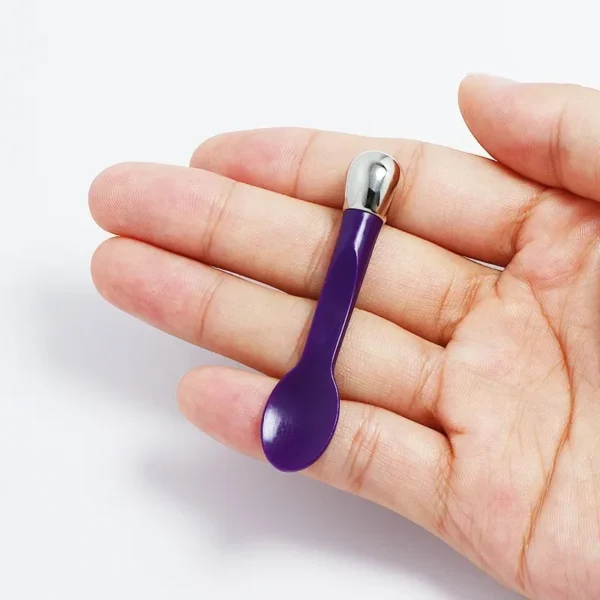 Jade Stone Eye Massager & Cream Applicator Tool - Image 4