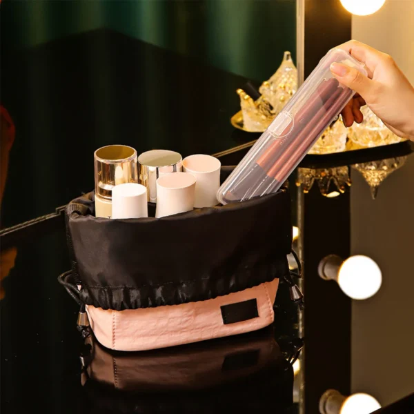 Transparent Flip-Top Makeup Brush Storage Box - Image 3