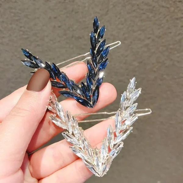 Luxury Crystal V Shape Hair Clip for Women & Girls - Image 3