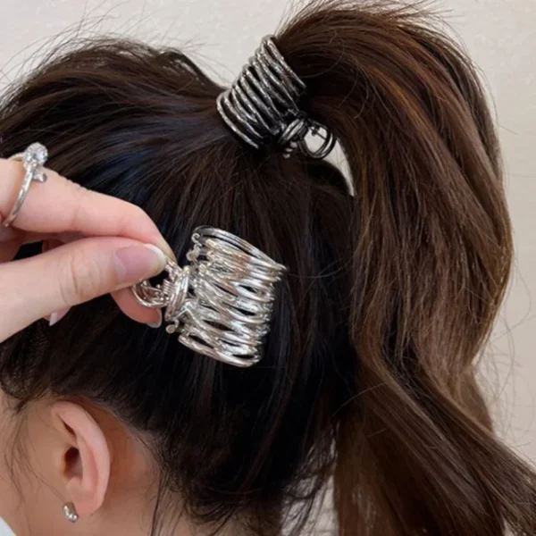 Irregular Metal Hair Claw Clip for Women & Girls - Image 2