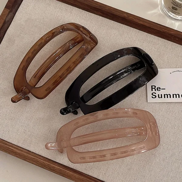Vintage Twist Oval Hair Clips for Women - Image 3