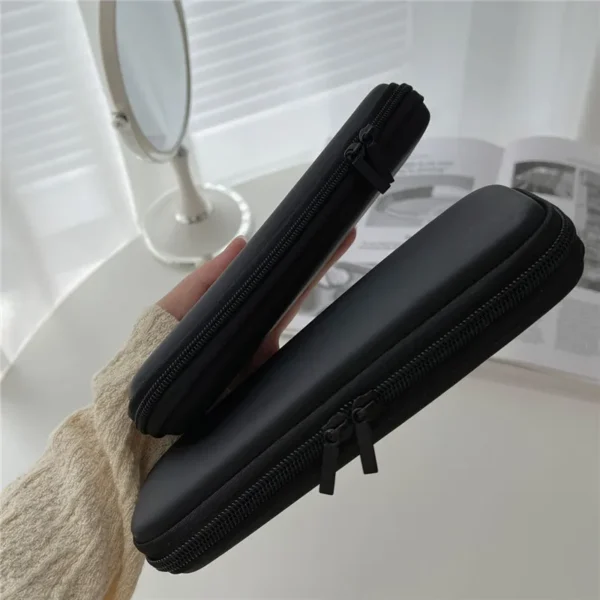 Waterproof Black Double Zipper Cosmetic Brush Bag - Image 2